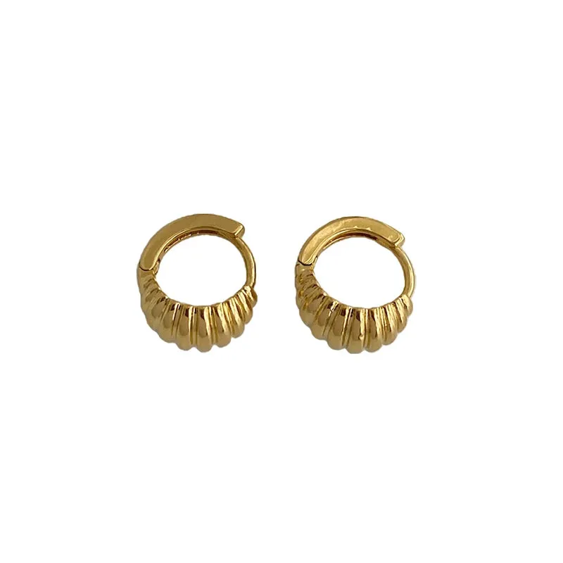 17mm Gold Tiny Twisted Hoop Earrings