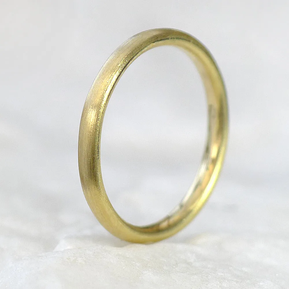 18ct Gold 2mm Comfort Fit Court Wedding Ring