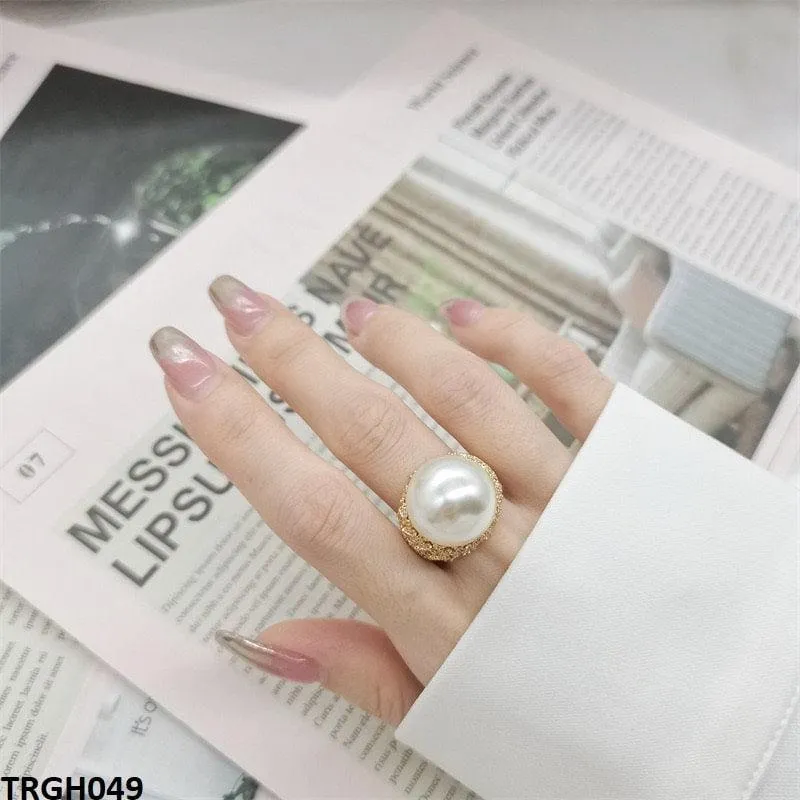 18K Gold Cathedral Pearl Adjustable Ring