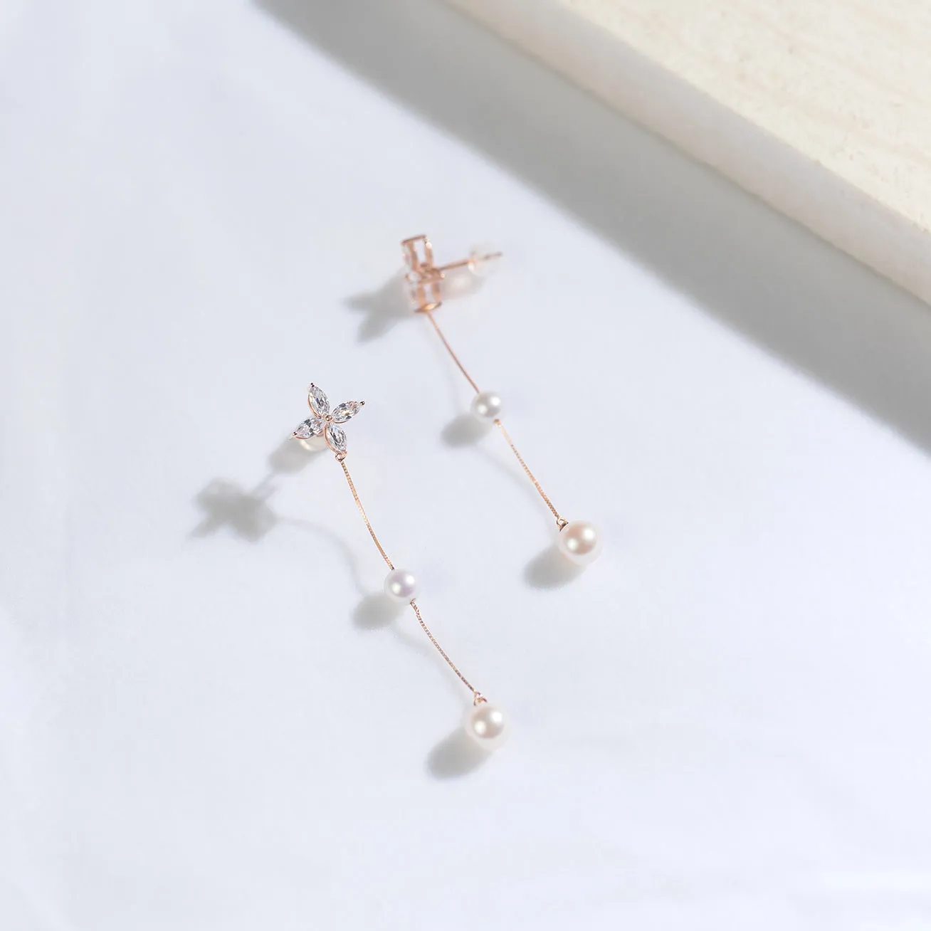 18K Solid Gold﻿ Freshwater Pearl Earrings KE00069 | Elegant