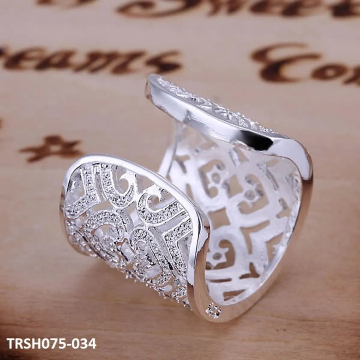 Adjustable Zircon Ring