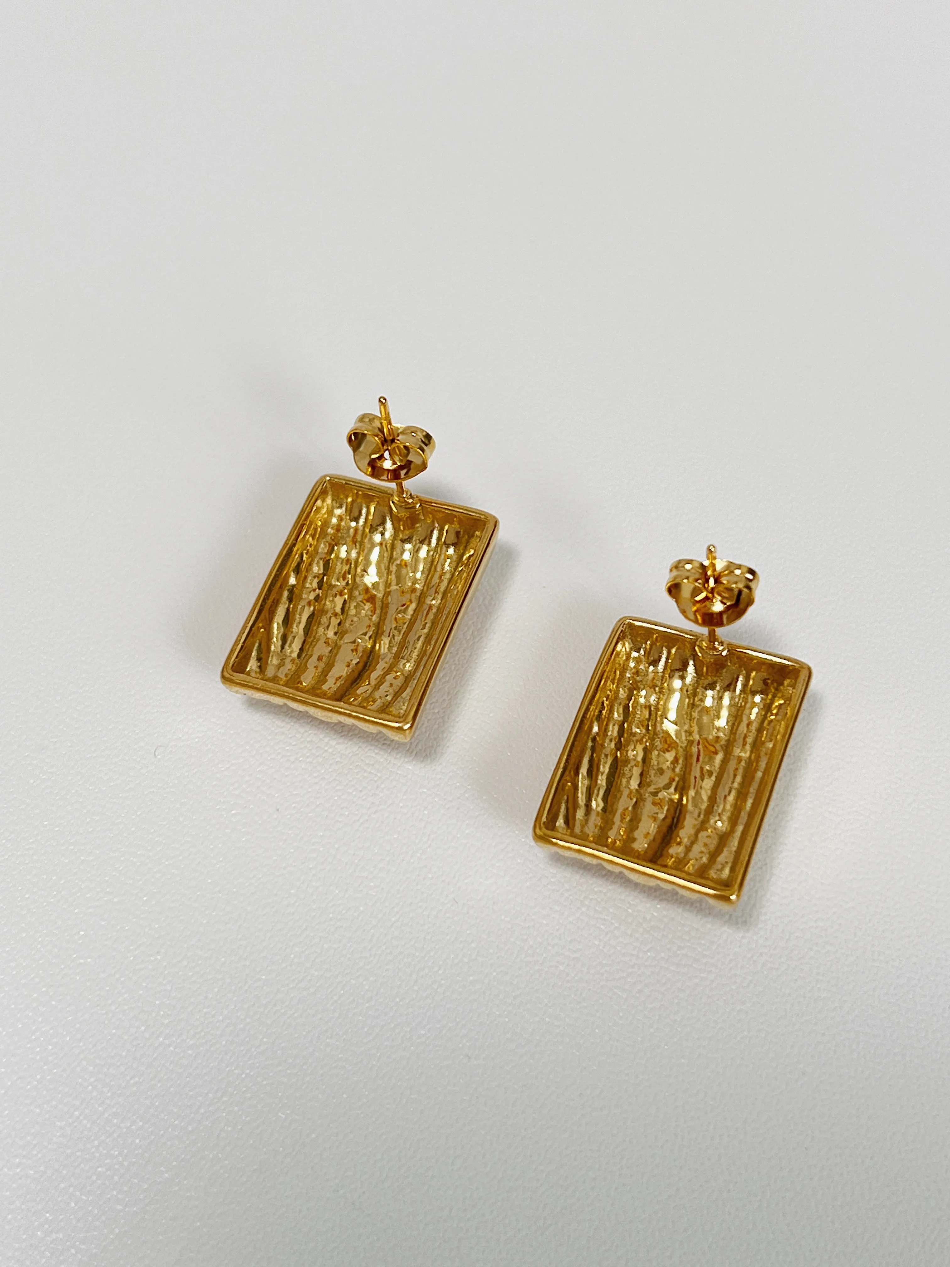 Alas Rectangle Stud Earrings