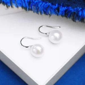 Arabella White Pearl Hooks