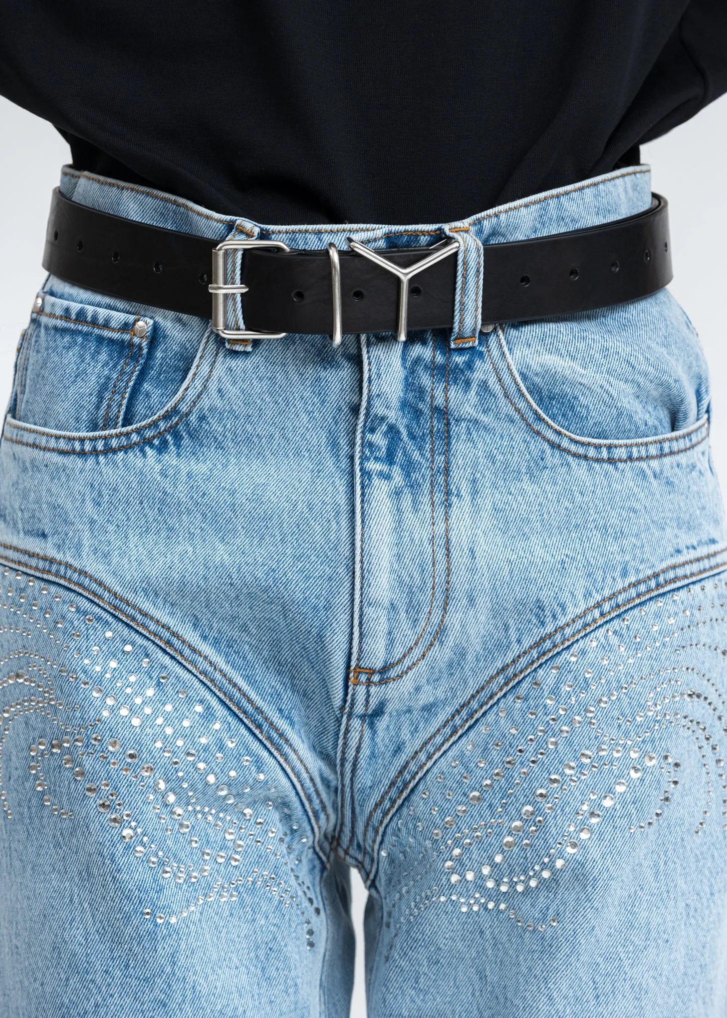 Black And Silver Classic Y Belt