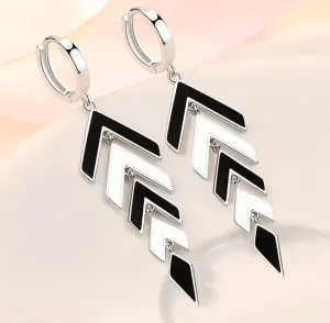 Chic 925 Sterling Silver Black/White Arrow Long Tassel Hoop Earrings.