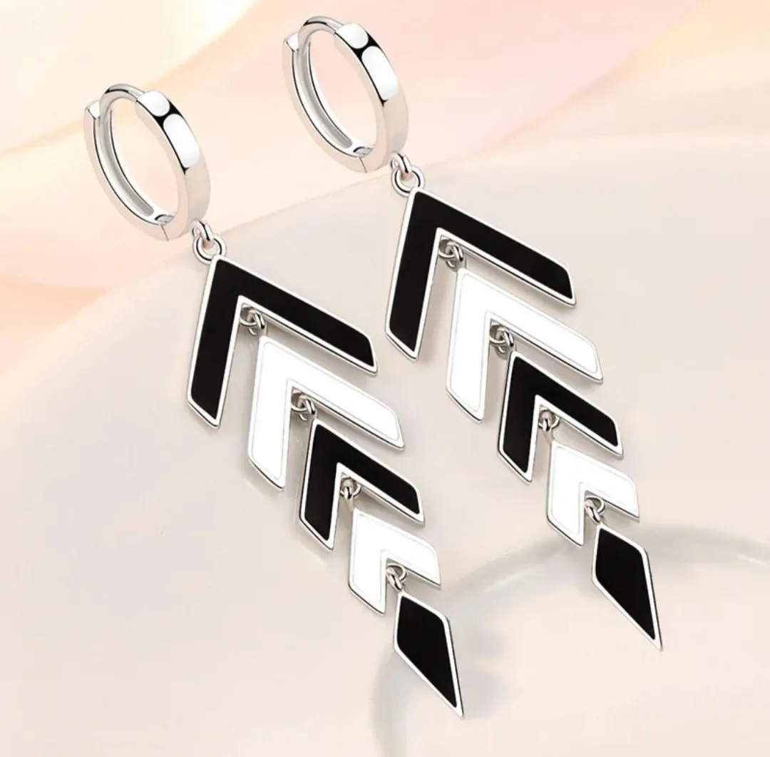 Chic 925 Sterling Silver Black/White Arrow Long Tassel Hoop Earrings.
