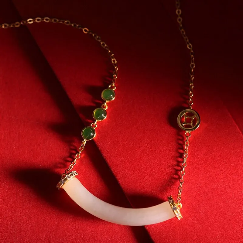 Classic silver inlaid natural Hetian jade pendant