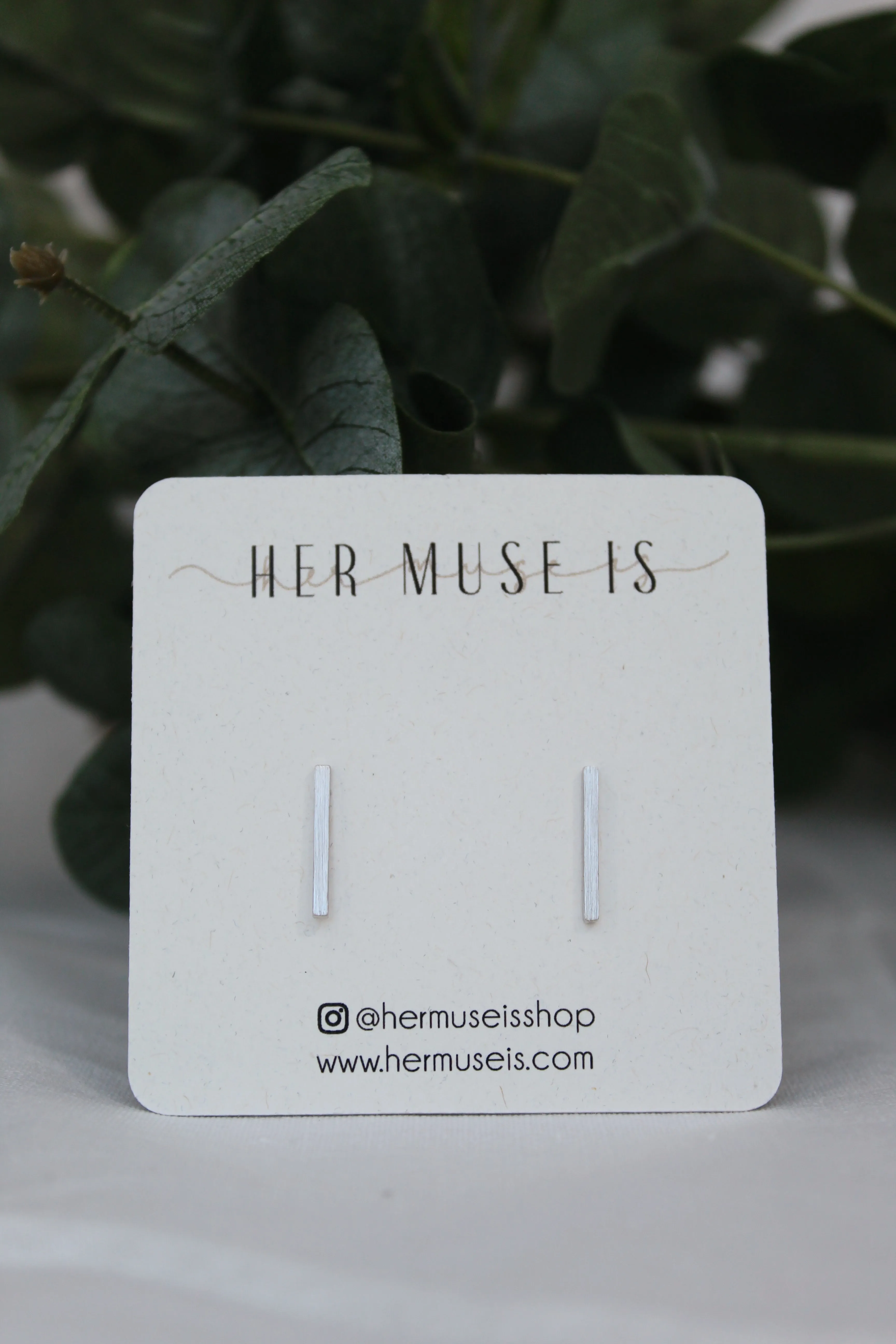 Dainty Bar Stud Earrings