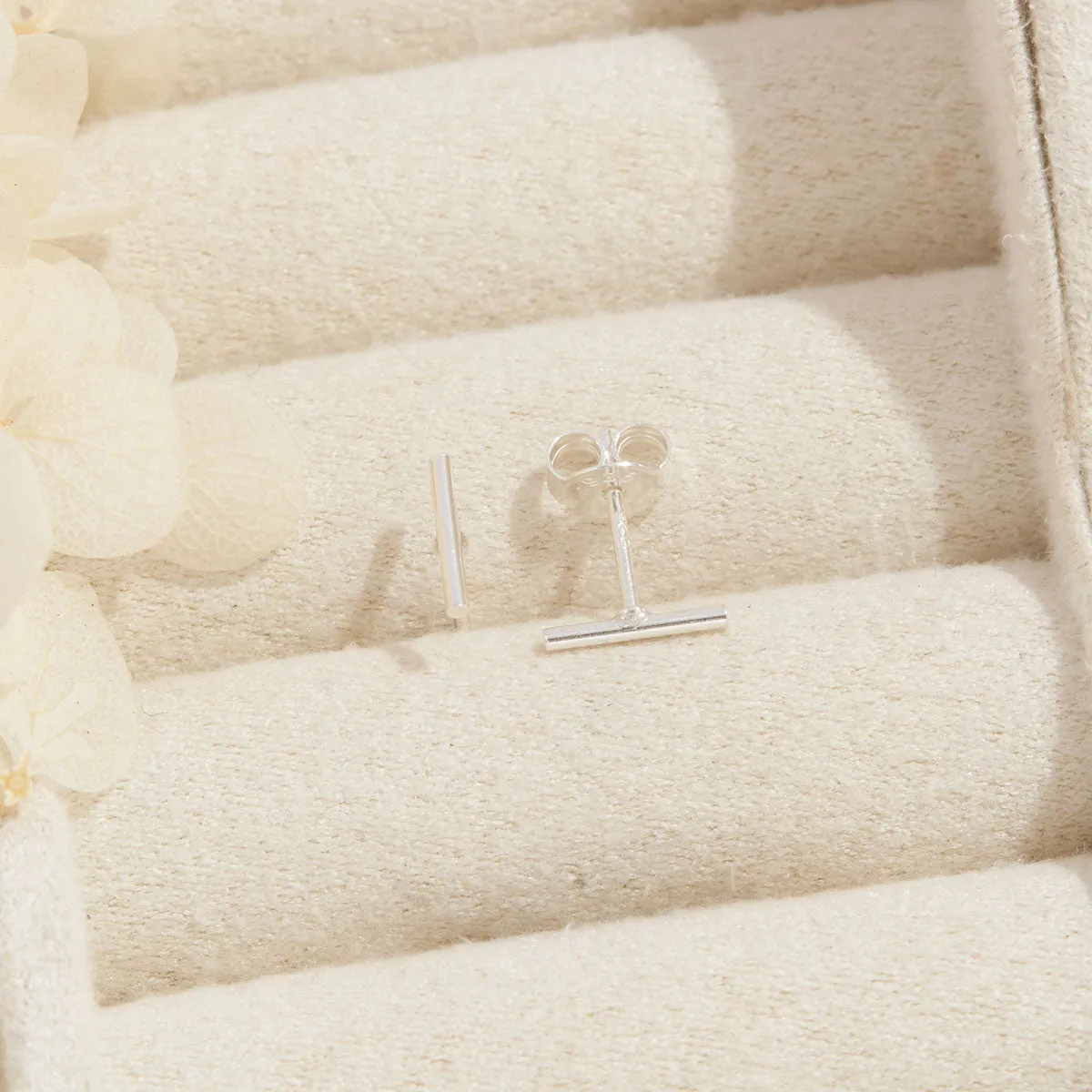 Dainty Bar Studs