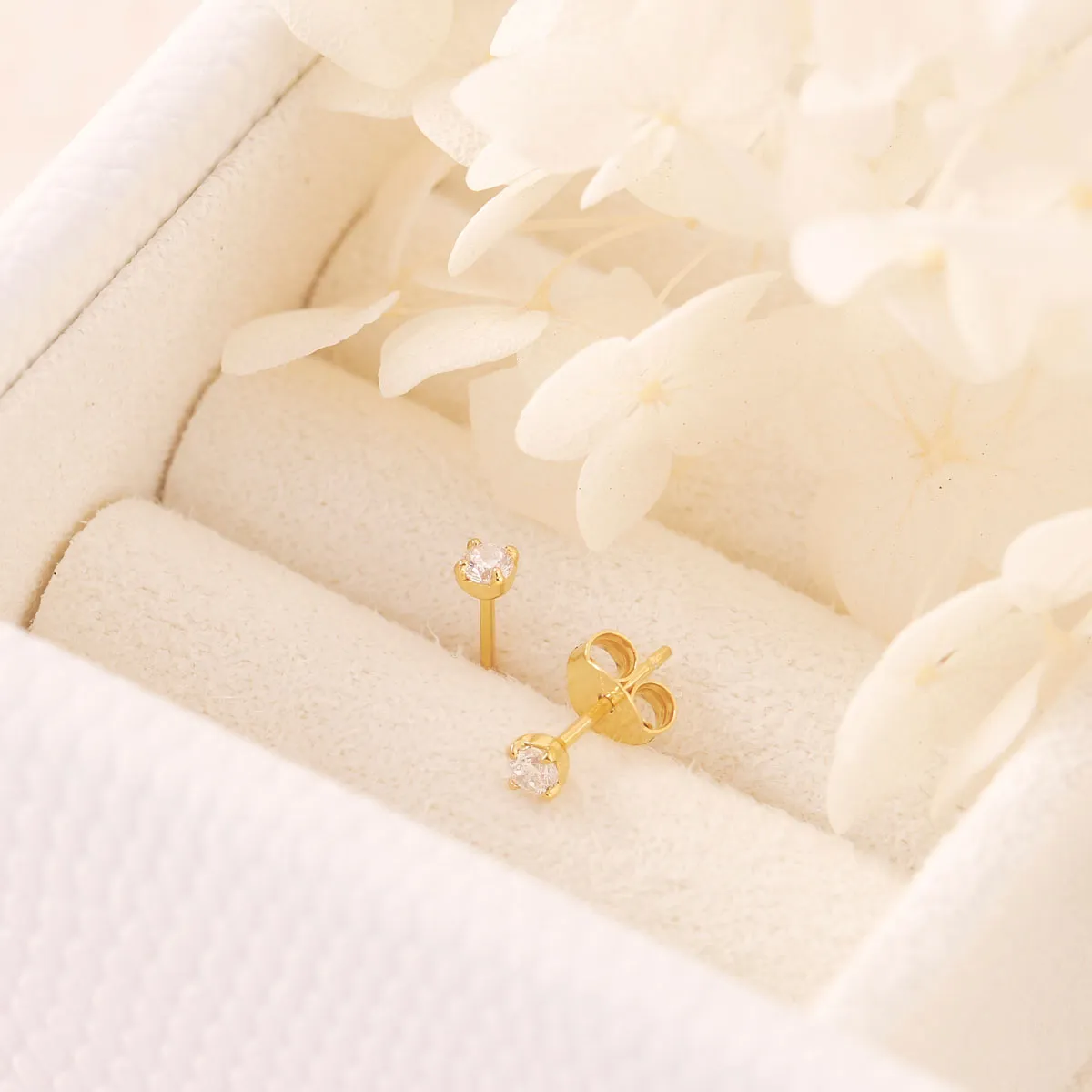Delicate Crystal Studs Gold