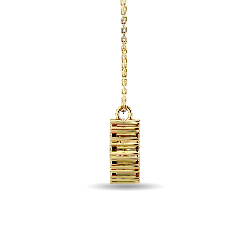 Diamond 1/6 ct tw Flower Pendant in 10K Yellow Gold