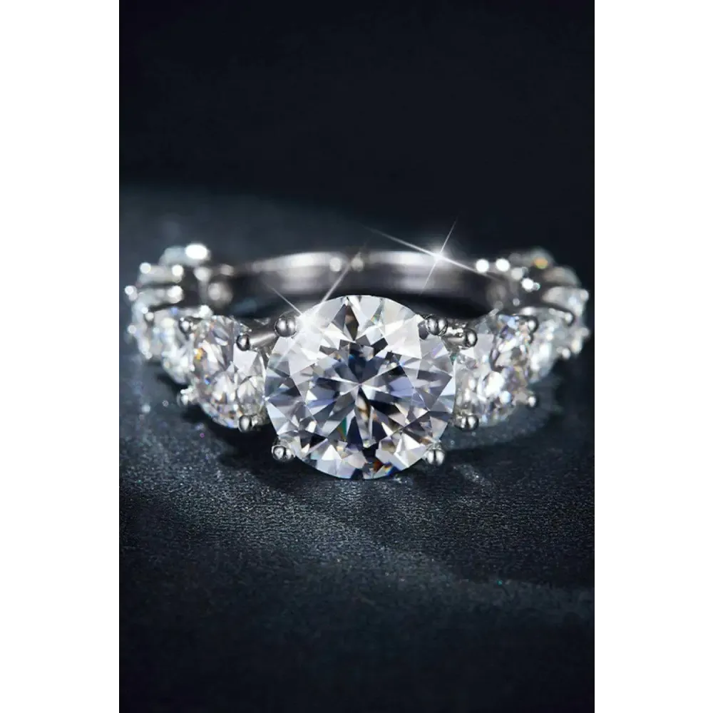 Discover Timeless Elegance with 8 Carat Moissanite Luxury Ring