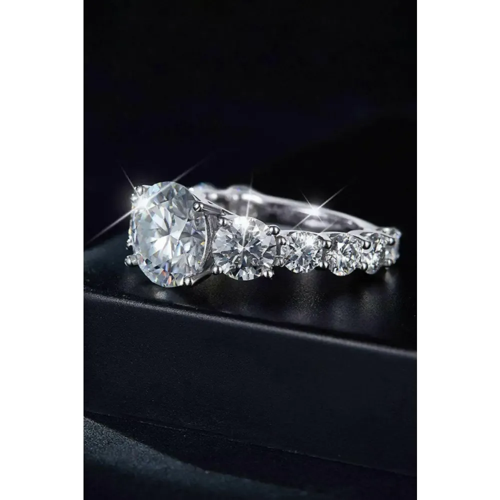 Discover Timeless Elegance with 8 Carat Moissanite Luxury Ring
