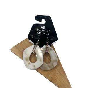 Earrings Dangle/drop By Clothes Mentor