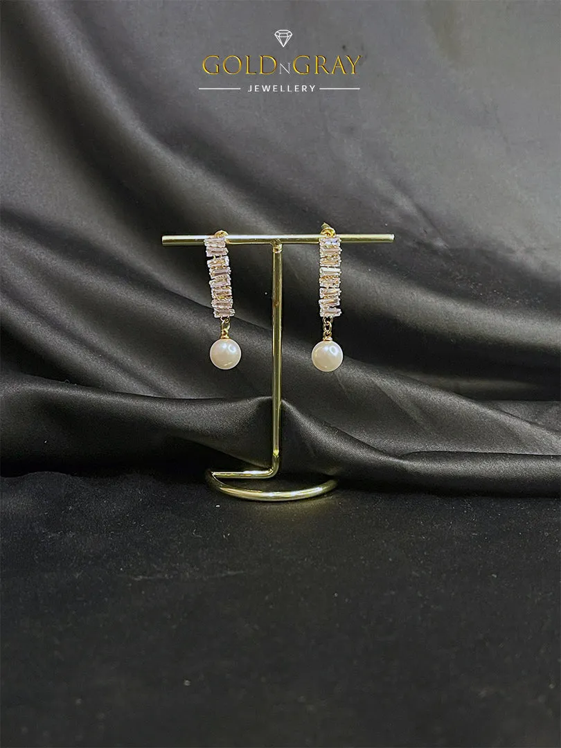 Elegant Crystal and Pearl Drop Earrings