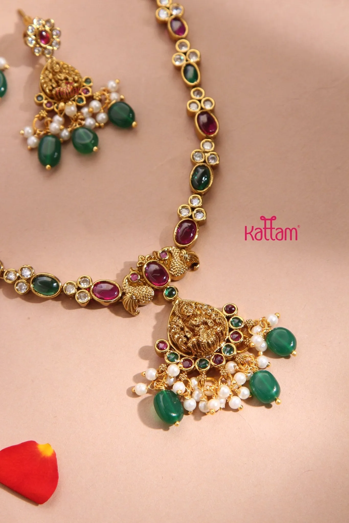 Elegant Goddess Necklace