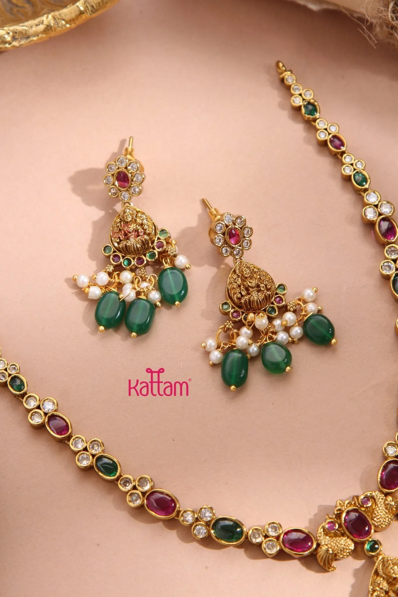 Elegant Goddess Necklace