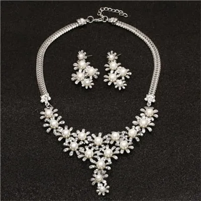 Elegant Pearl Jewelry Set