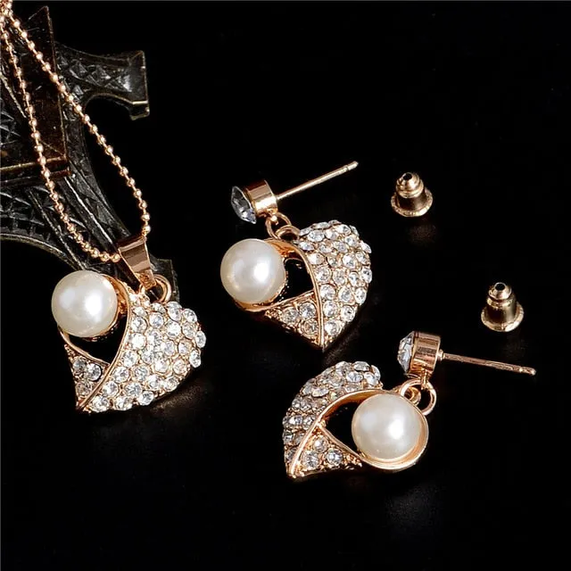 Elegant Pearl Jewelry Set