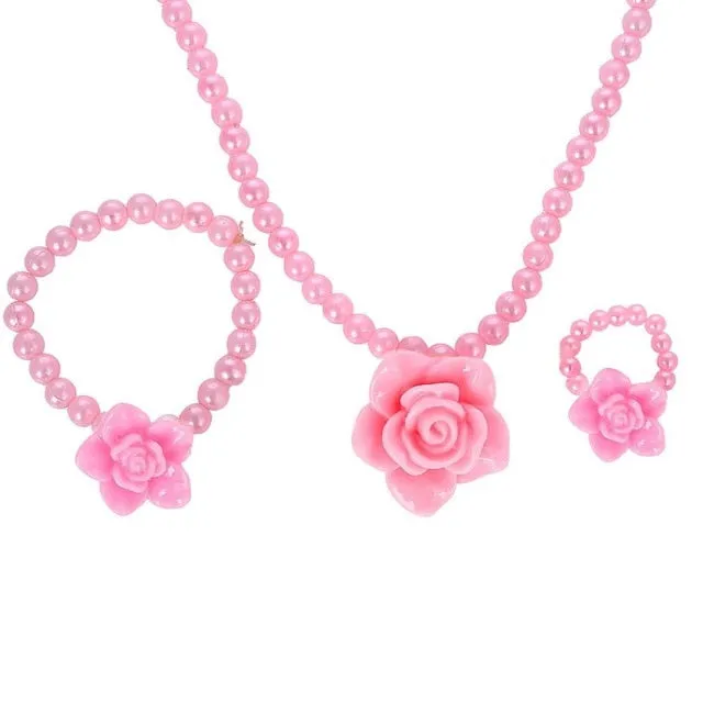 Elegant Pearl Jewelry Set
