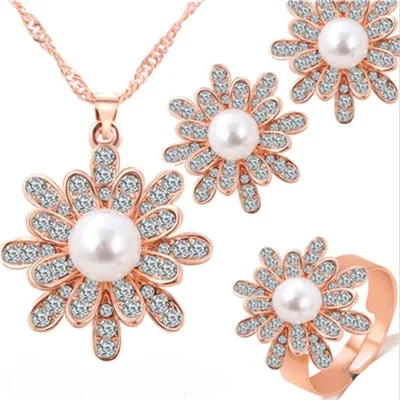Elegant Pearl Jewelry Set