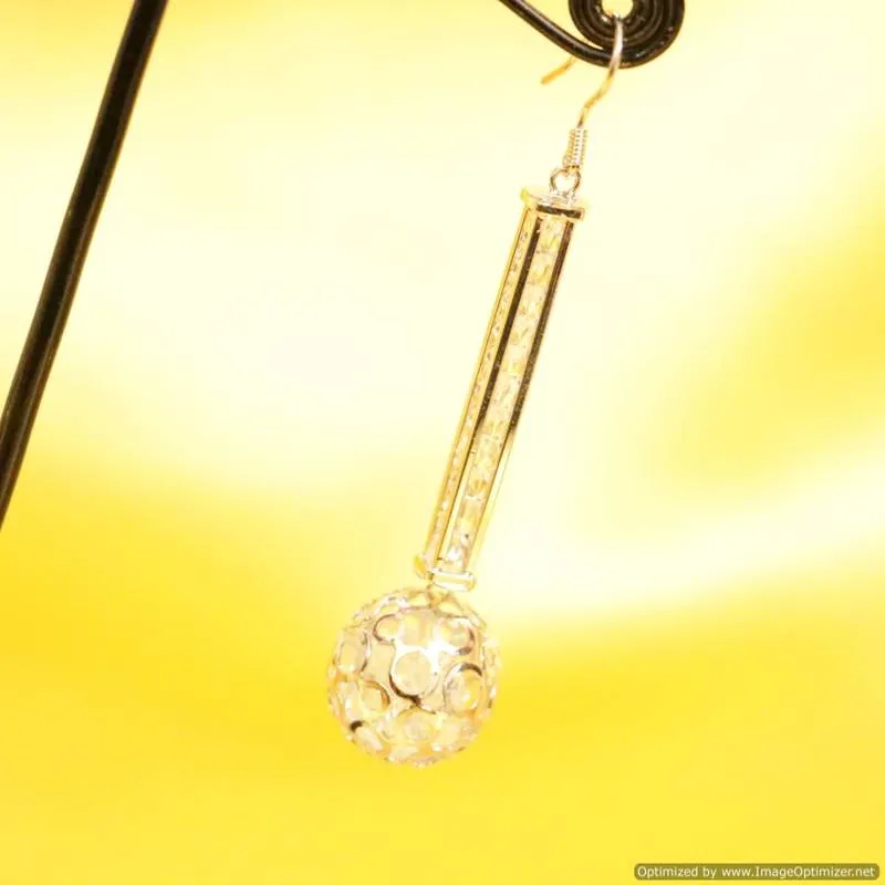 Elegant White Rhodium Fashion Danglers