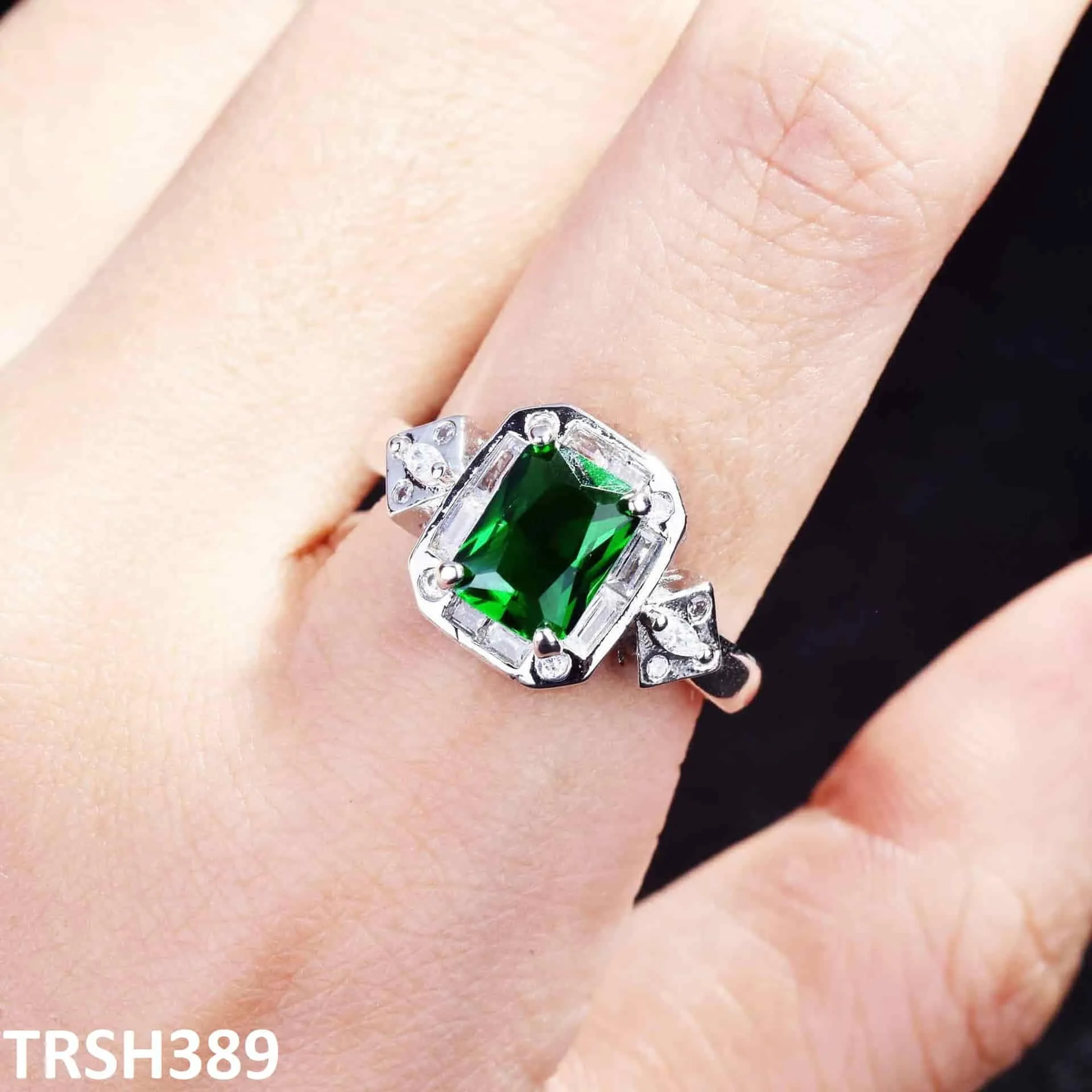 Emerald Rectangle Adjustable Ring