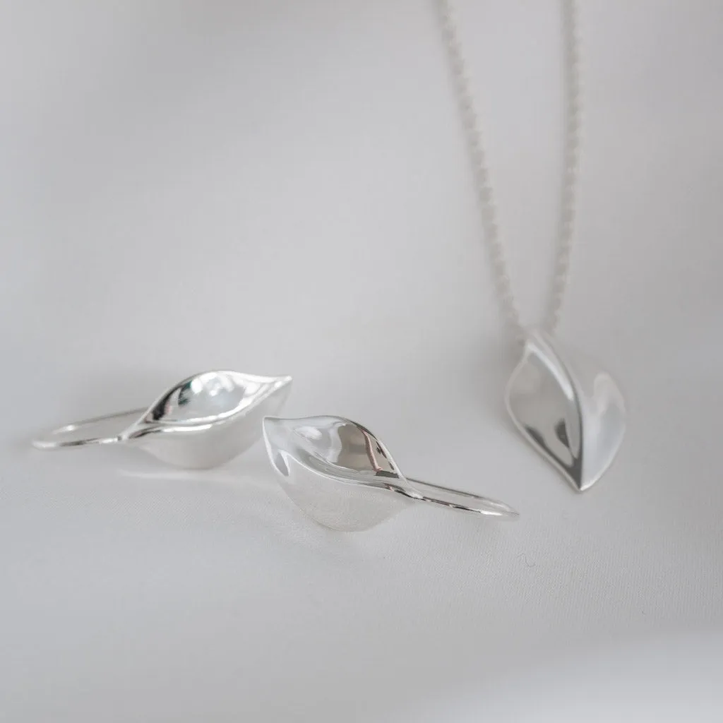 Etta Leaf Drop Earrings