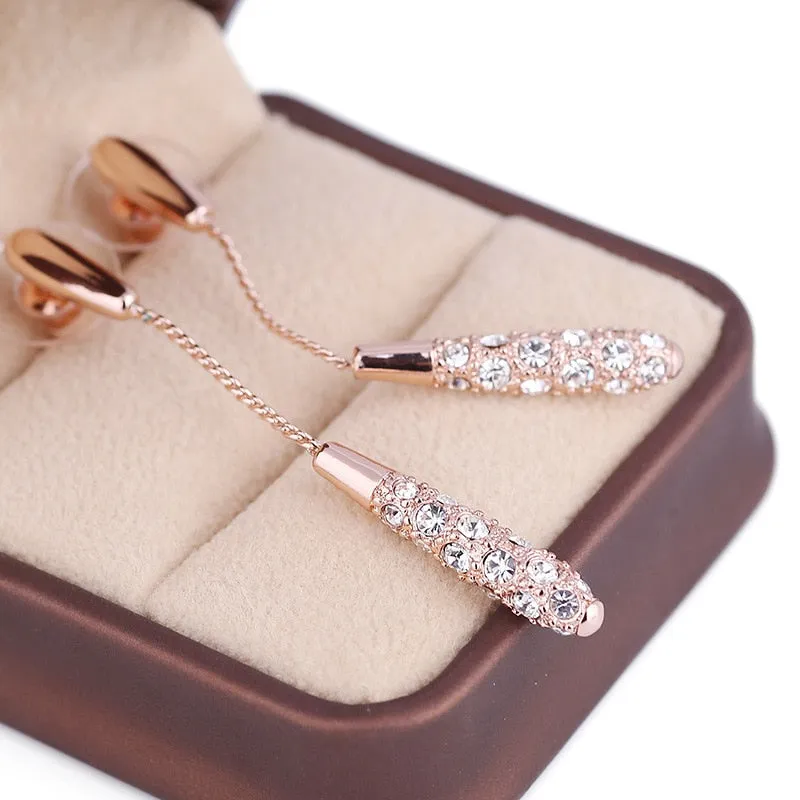 Fashion And Elegant Long Drop-shaped Alloy Earrings