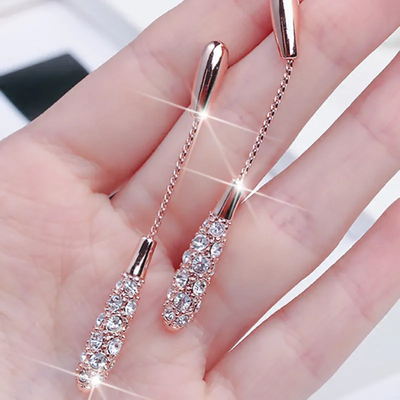 Fashion And Elegant Long Drop-shaped Alloy Earrings
