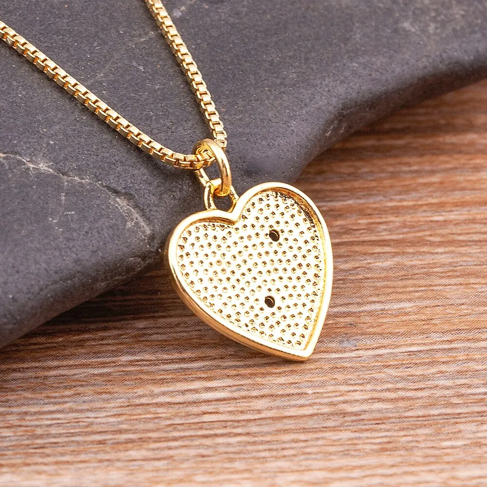 Fashion Classic Yin and Yang Gossip Taiji Gold Plated Zircon Pendant