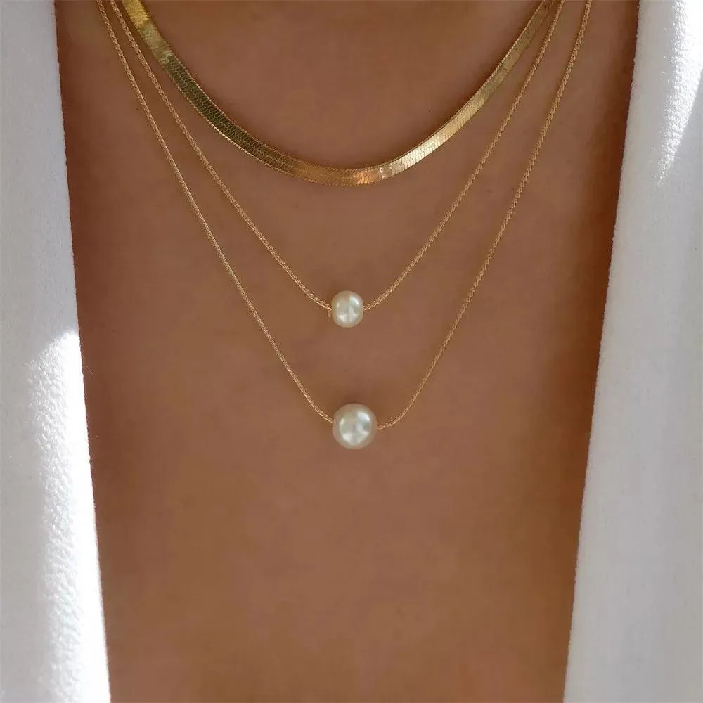 Fashion Gold Colour Heart-Shaped Necklaces For Women Girls - Trendy Multi-Layer Pendant Necklaces Sets