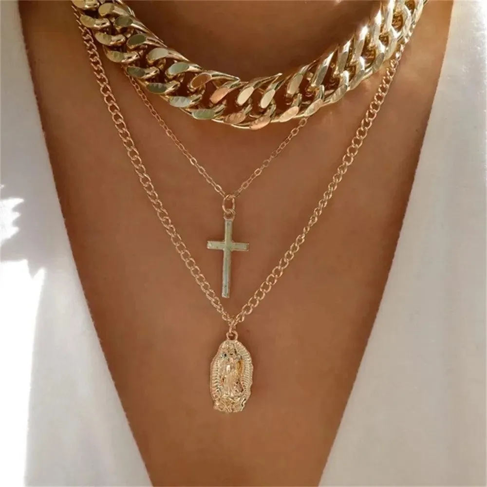 Fashion Gold Colour Heart-Shaped Necklaces For Women Girls - Trendy Multi-Layer Pendant Necklaces Sets