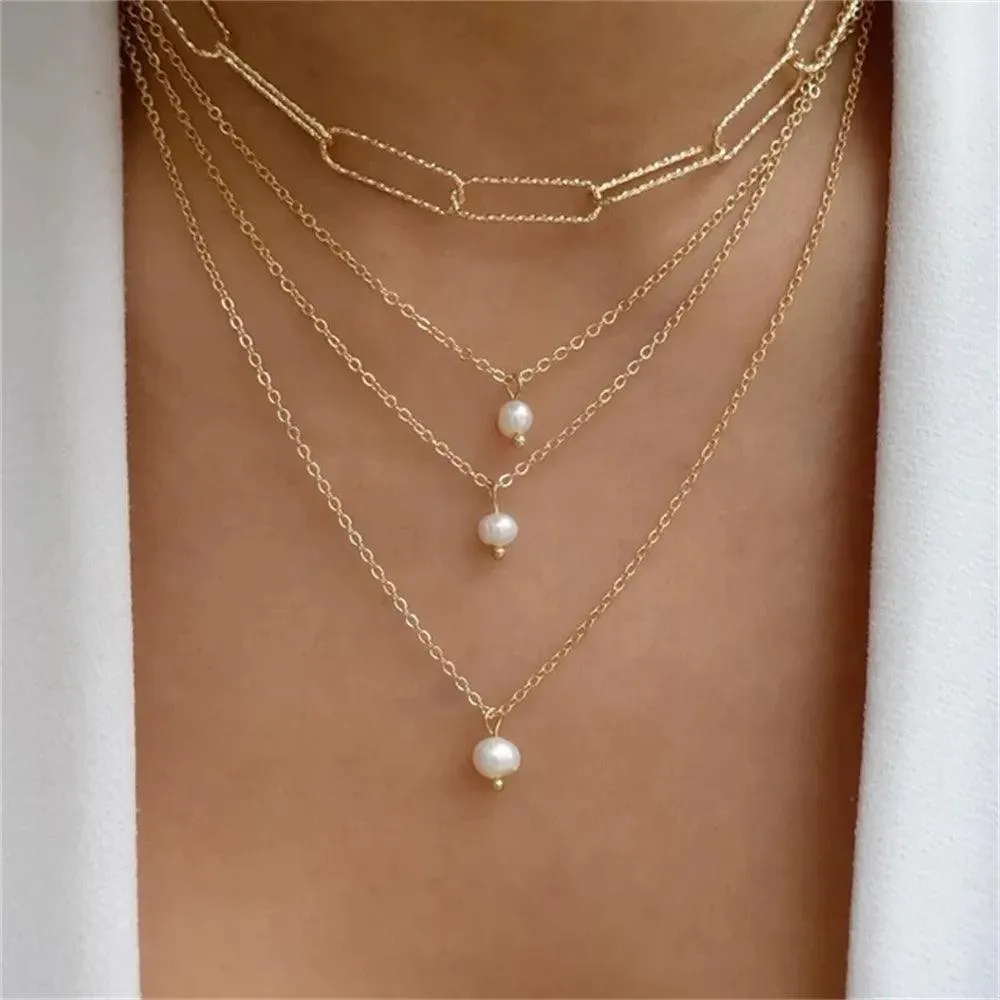 Fashion Gold Colour Heart-Shaped Necklaces For Women Girls - Trendy Multi-Layer Pendant Necklaces Sets