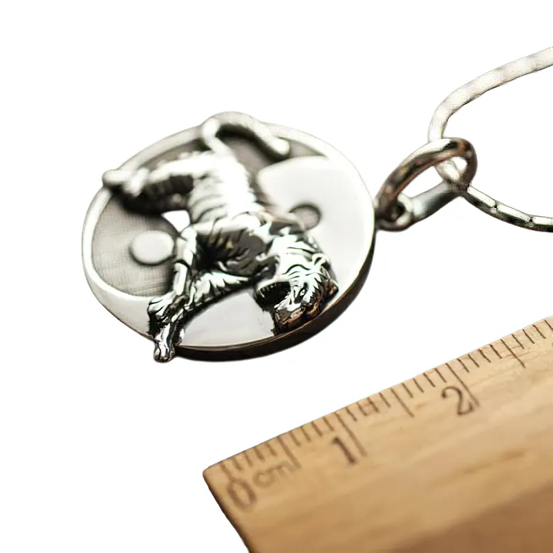 Fashion Retro Jewelry Pendant "Four Mythical Beasts" / Unisex Stylish Accessories