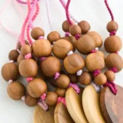 FrejaToys Shades of Pink Nursing Necklaces