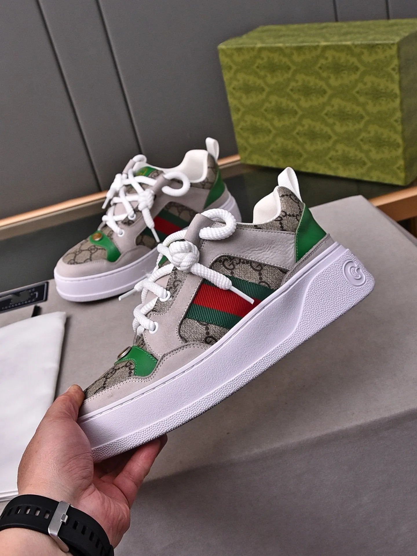 GG SNEAKERS SCREENER GREY LEATHER