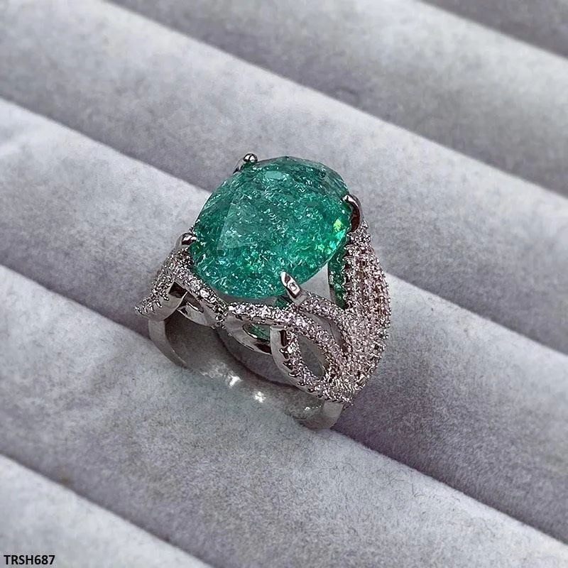 Green Diamond Zircon Studded Ring