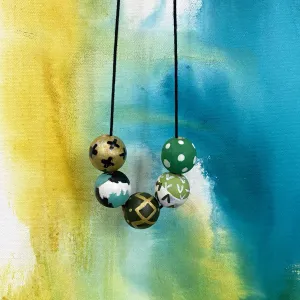 Hand-painted necklace – Kajsa
