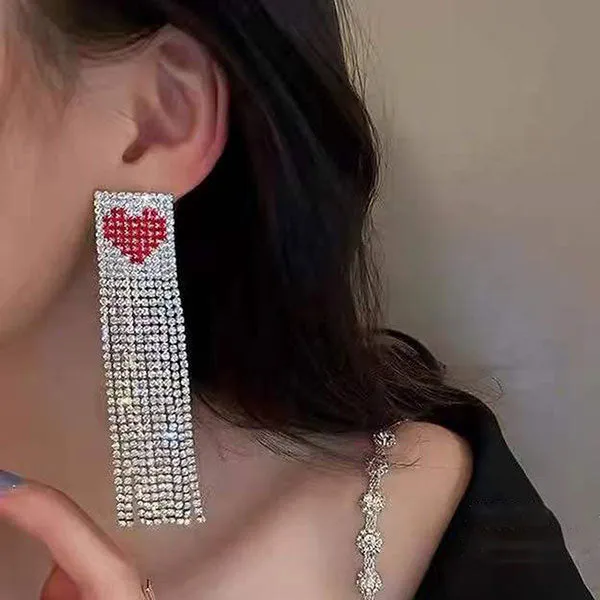 Heart Pattern Chic Rhinestone Tassel Earrings