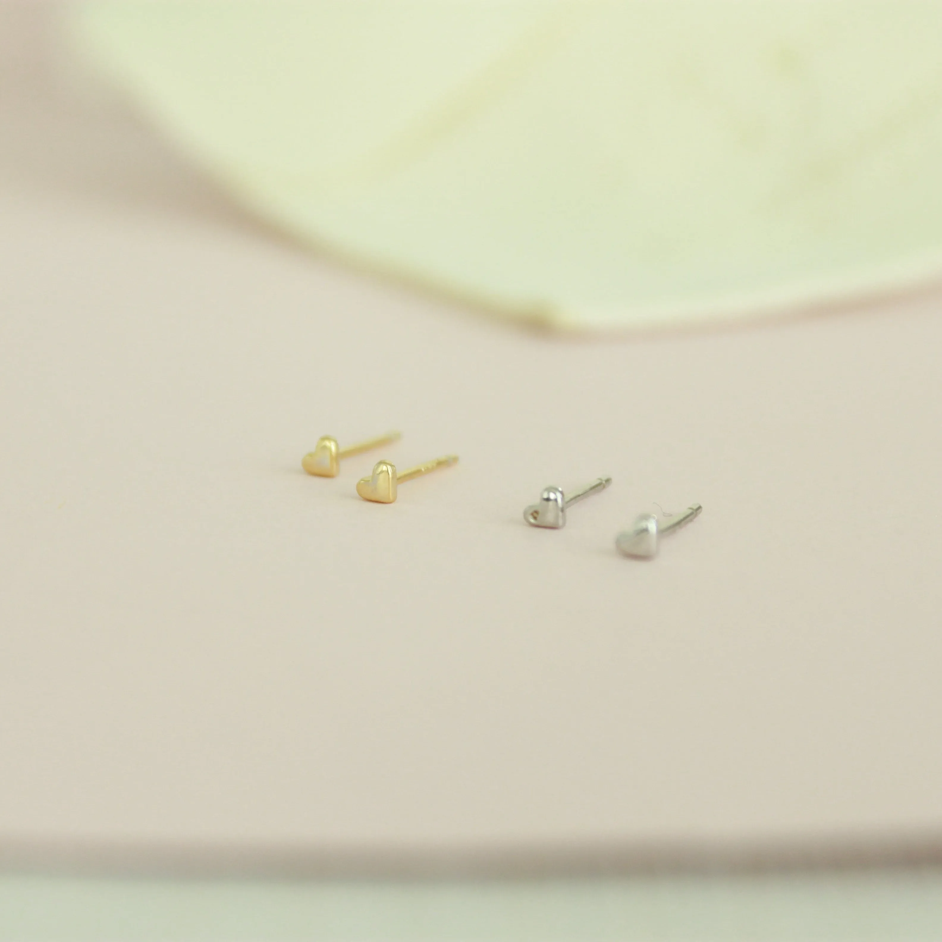 Ity Bity Heart Stud