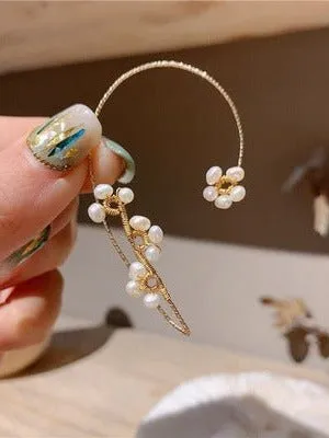 Loookus - Fleurine Handmade Pearl Ear Cuff  Earrings