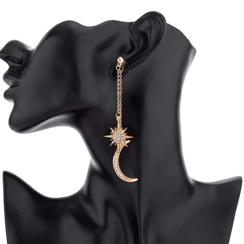 Loookus - Star Moon Diamond Earrings
