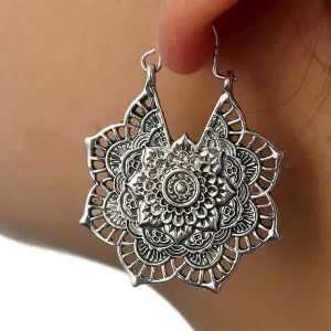 Loookus - Vintage Hollow Alloy Flower Earring Accessories