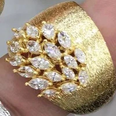 Luxury Feather Gold Bold Rings with Zirconia Stones Rings