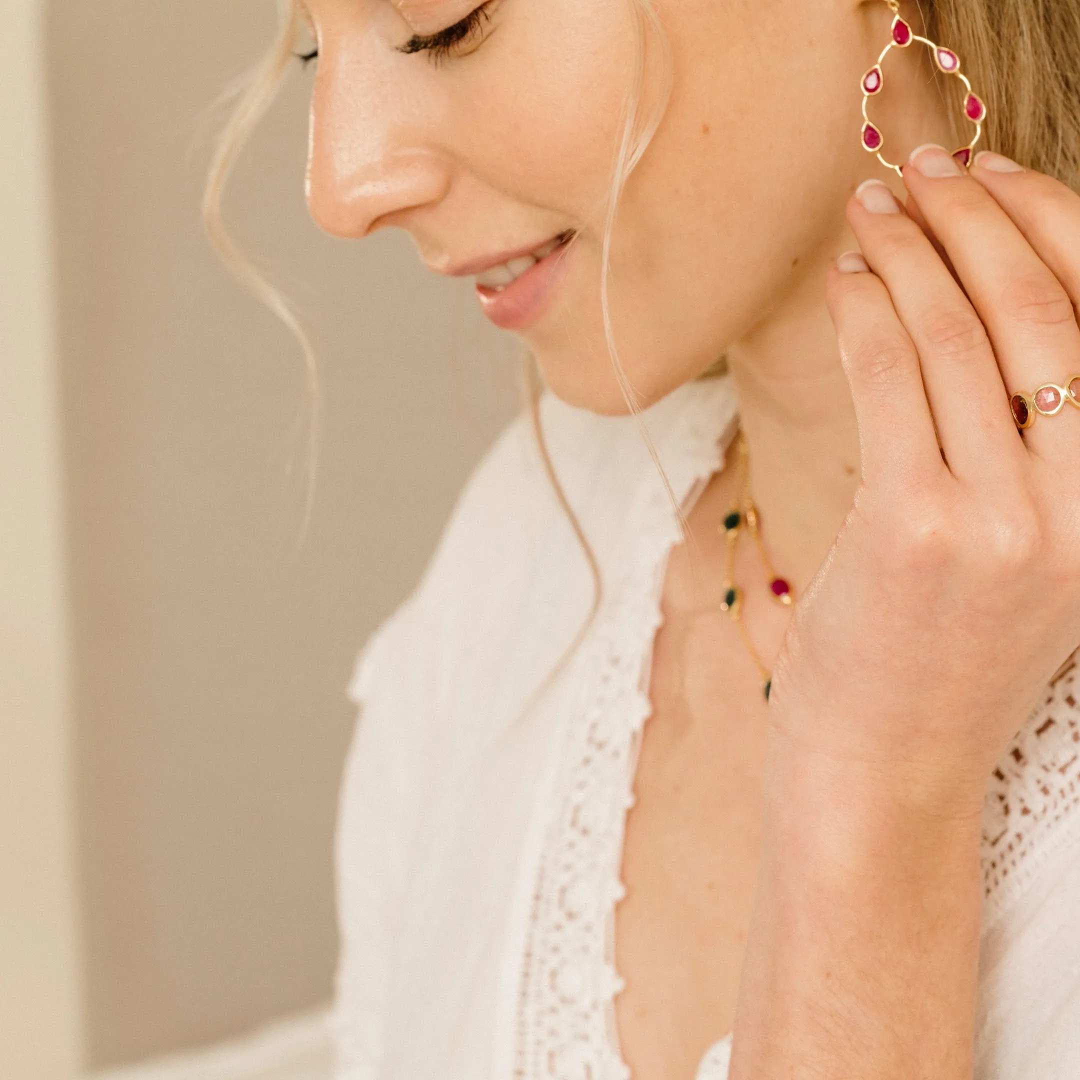 Marilyn Necklace in Gold with Ruby Quartz