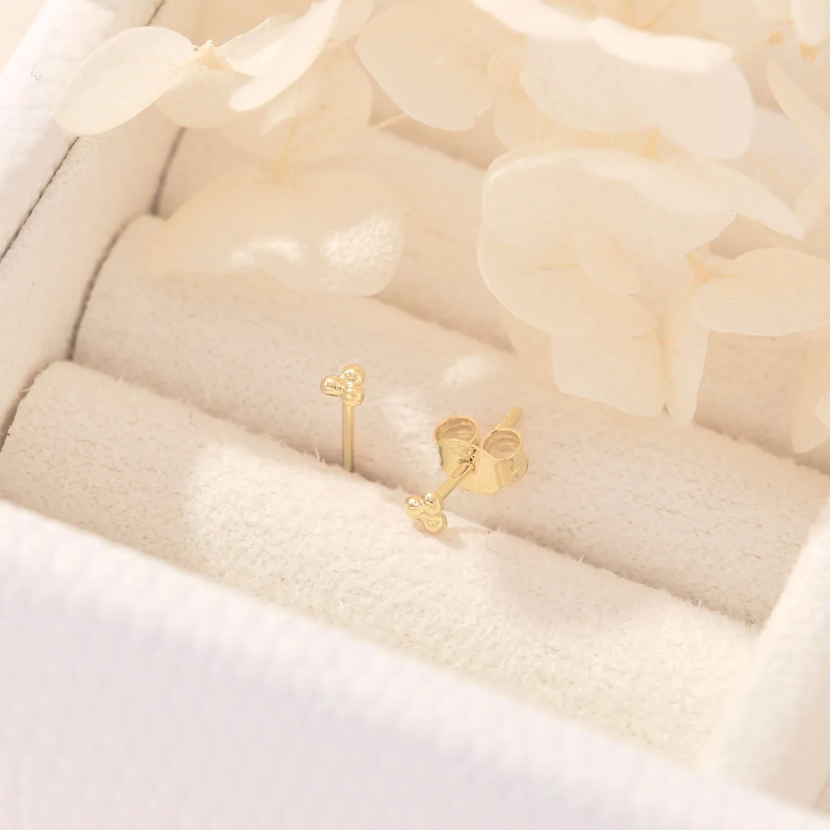 Micro Dot Studs 18K Gold