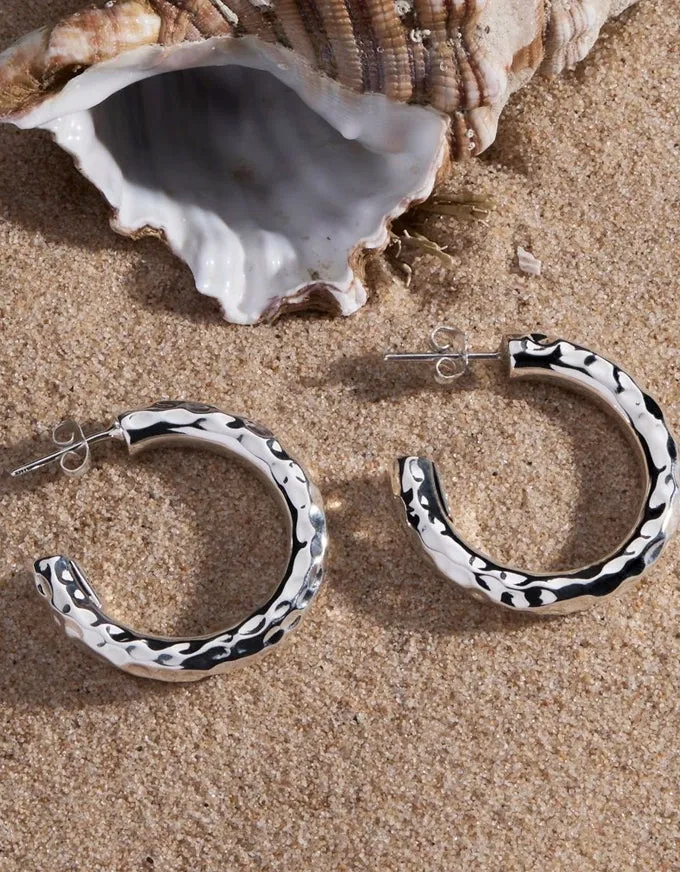 Moonglow Thick Hoop Earring E6993