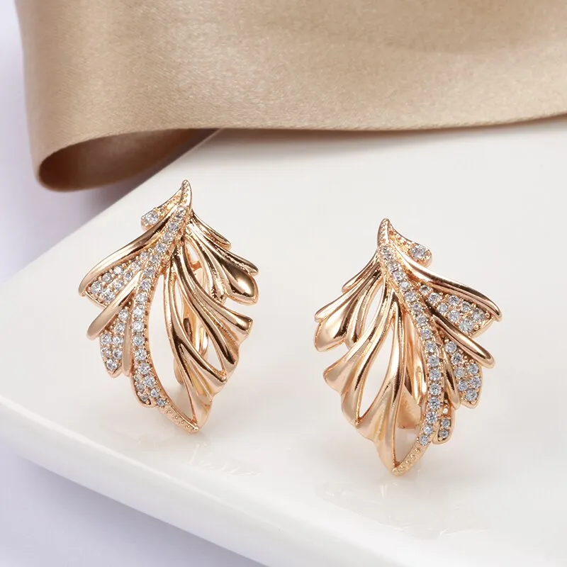 New Design Elegant Tropical Leaf Earrings