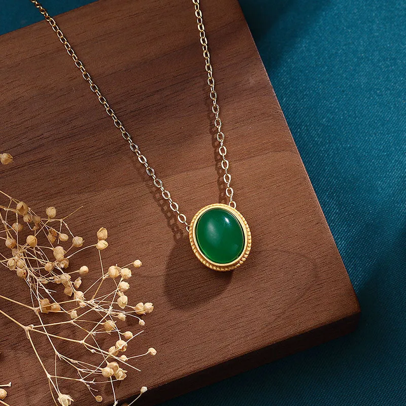 New in vintage natural Hotan Jade round necklace pendant